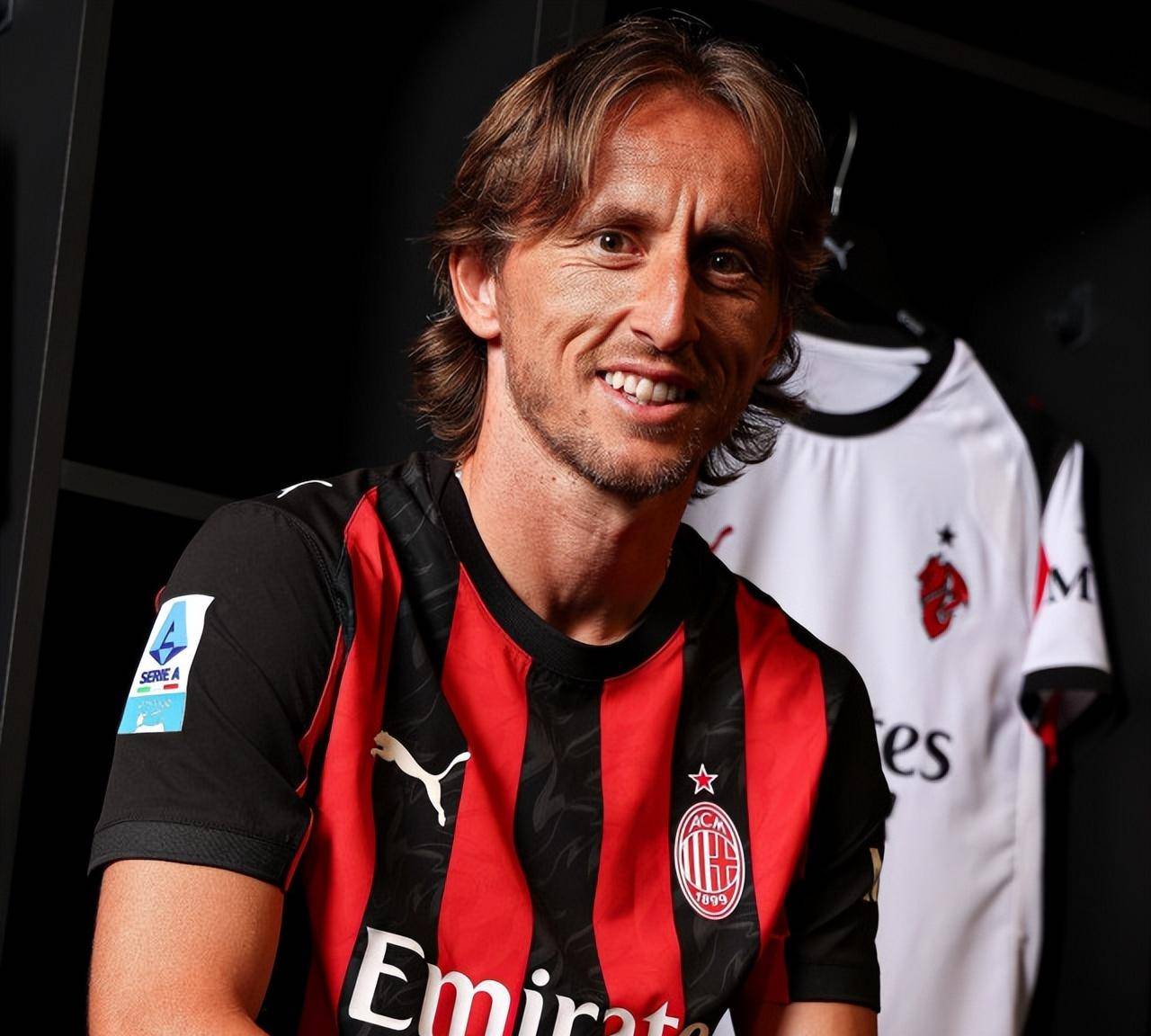 末世里的铁饭碗，丧尸检查站模拟游戏《检疫区：最后一站》今日正式登陆PC平台！