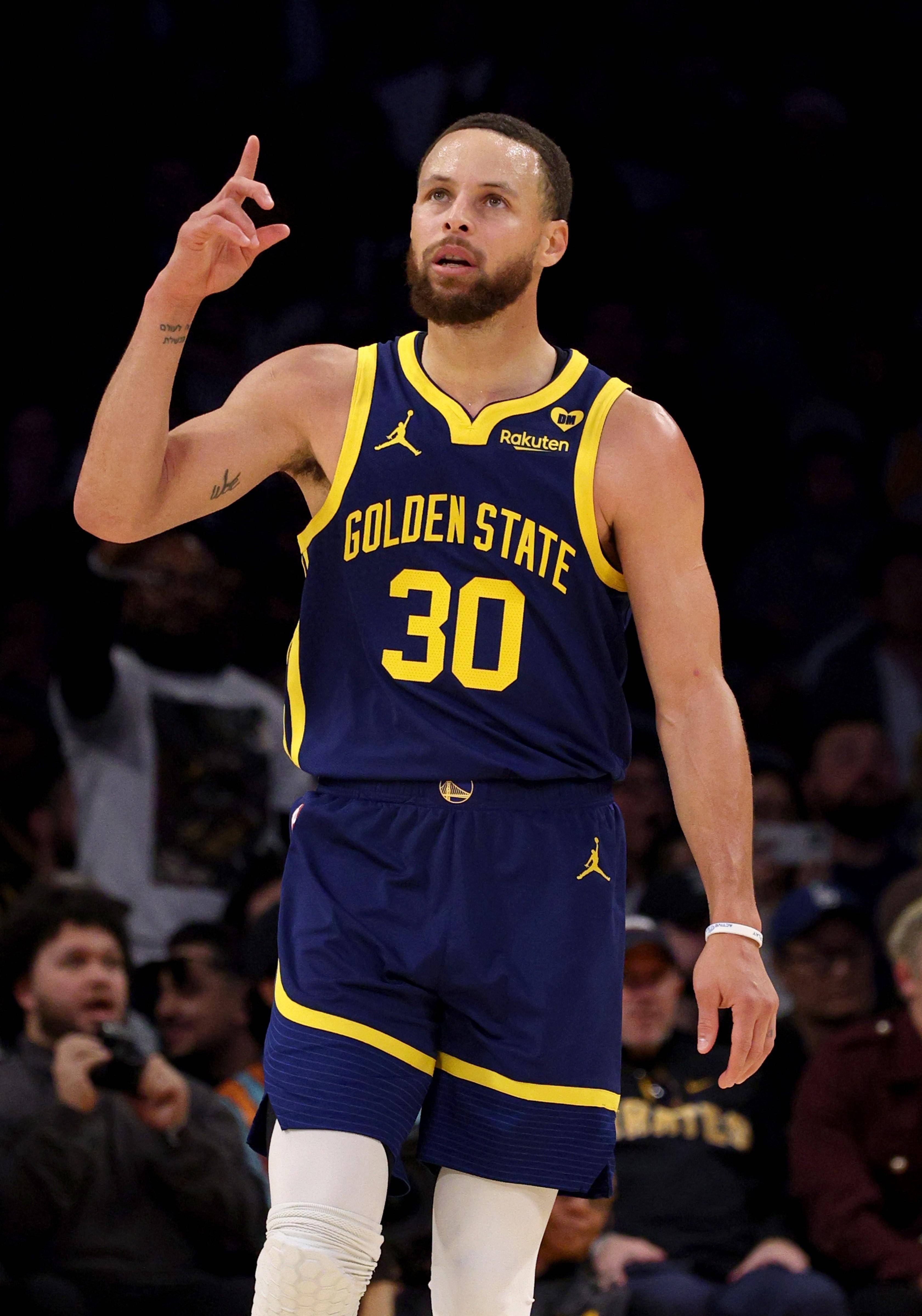 以其强大的 以其强大的