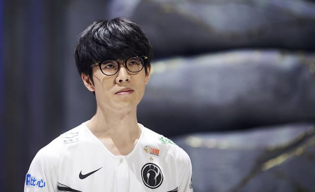 现起伏不定 现起伏不定